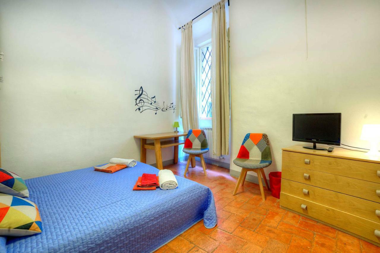 Stilmoderno Nice Apartment In Siena'S Historic Center, Just Steps From Piazza Del Campo Bagian luar foto