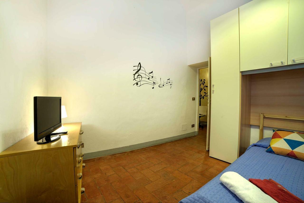 Stilmoderno Nice Apartment In Siena'S Historic Center, Just Steps From Piazza Del Campo Bagian luar foto